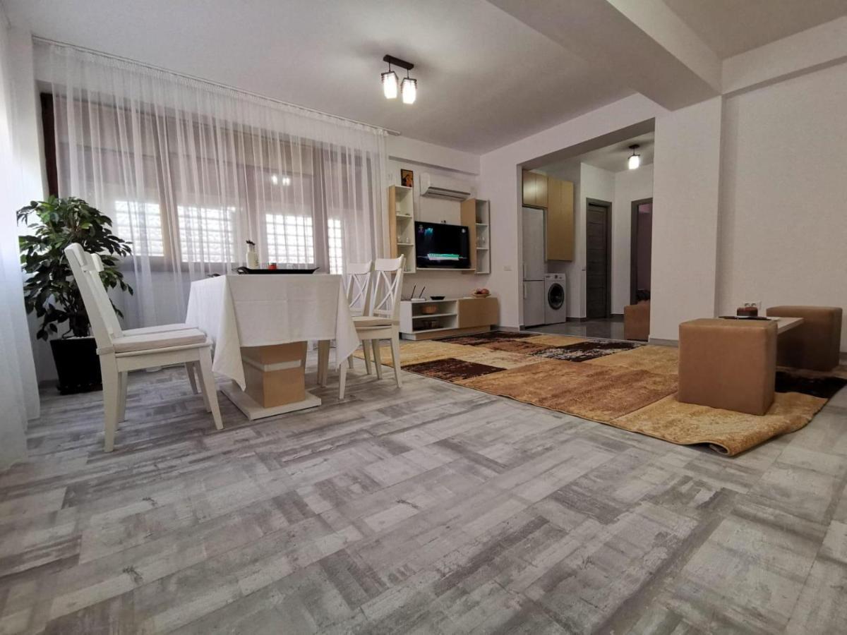 Cappuccino Apartment-Brilliant Apartments Constanta Bagian luar foto